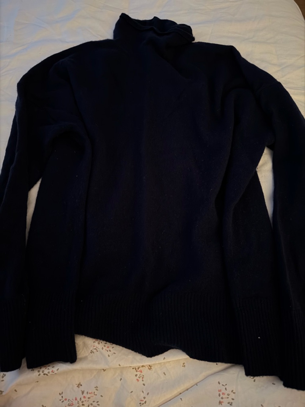 Nordstrom 100% Cashmere Turtleneck Sweater Size S Navy Oversized - Picture 4 of 6
